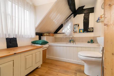Yewtree Cottage Wyatt Road, Cross Keys, Hereford, HR1 3NP