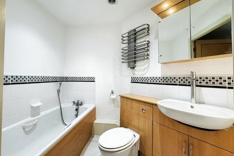 2 bedroom apartment for sale, Brampton Drive, Preston PR5