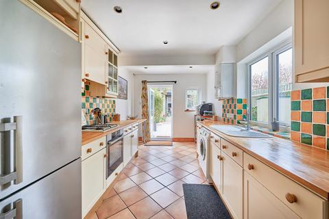 56 Warwick Road, St Albans, AL1 4DL