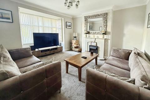 4 bedroom semi-detached house for sale, Bargate, Lincolnshire DN34