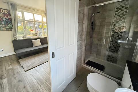 4 bedroom semi-detached house for sale, Bargate, Lincolnshire DN34