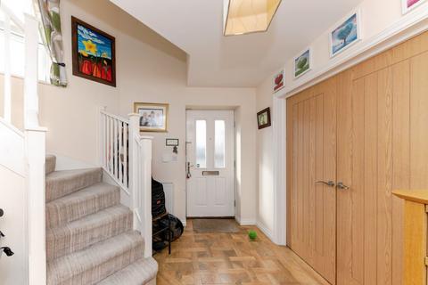 4 bedroom detached house for sale, Amberley Close, Grimsby DN33