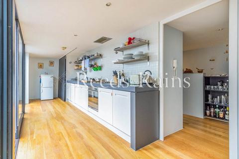 2 bedroom penthouse for sale, Shaw Street, Merseyside L6