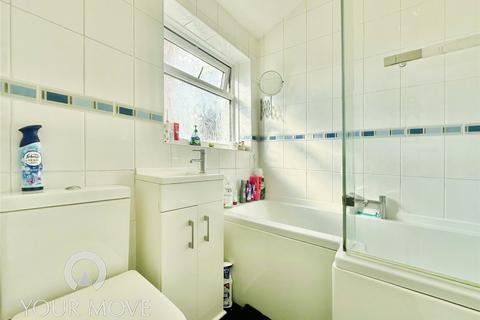 3 bedroom end of terrace house for sale, Hedge Place Road, Kent DA9