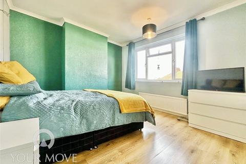 3 bedroom end of terrace house for sale, Hedge Place Road, Kent DA9
