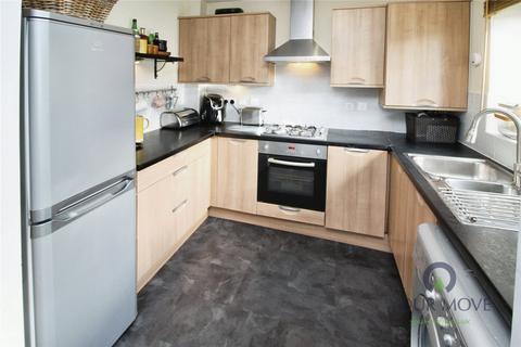 3 bedroom end of terrace house for sale, The Rise, Oldbury B69