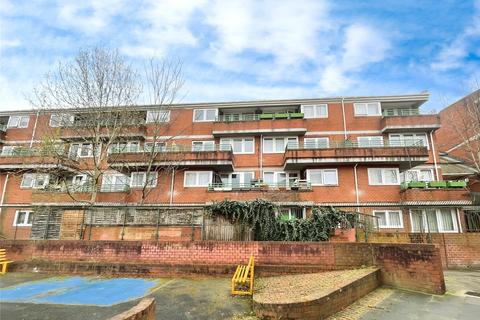 1 bedroom flat for sale, Cossall Walk, London SE15