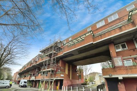 1 bedroom flat for sale, Cossall Walk, London SE15