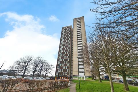2 bedroom flat to rent, Windermere Avenue, Hampshire SO16