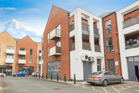 2 bedroom flat for sale, Cadman Court, Telford TF3