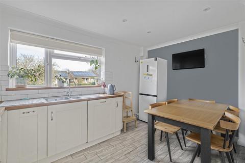 3 bedroom semi-detached house for sale, Haggers Close, Royston SG8