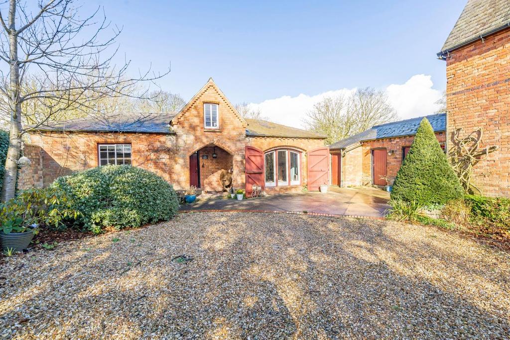 Detached coach house annex.jpg