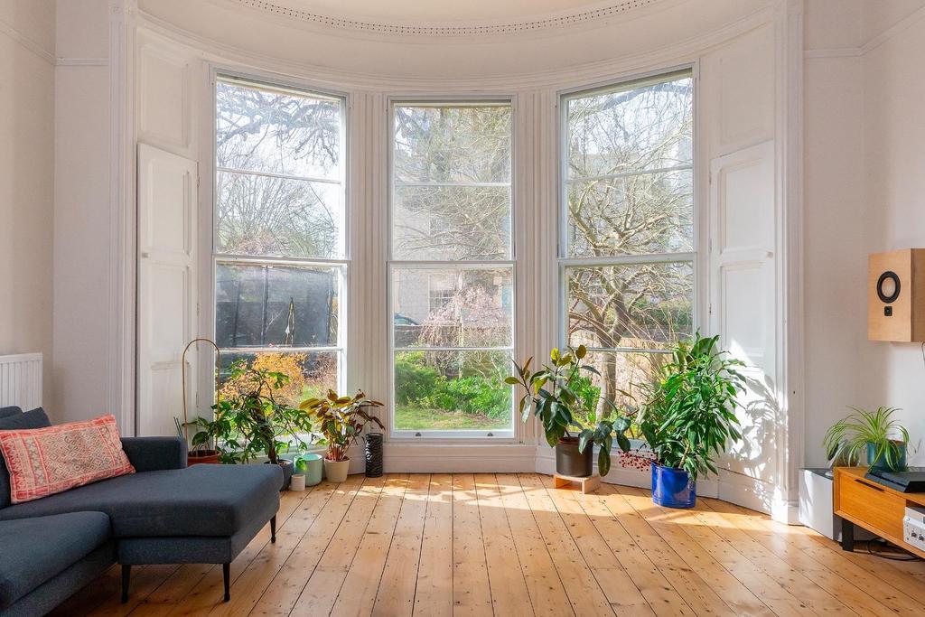 0 W2 PCN - Living Room C.jpg