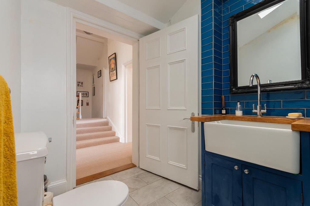 0 W2 PCN - Bathroom B.jpg