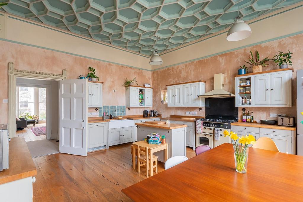 0 W2 PCN - Kitchen Diner A.jpg