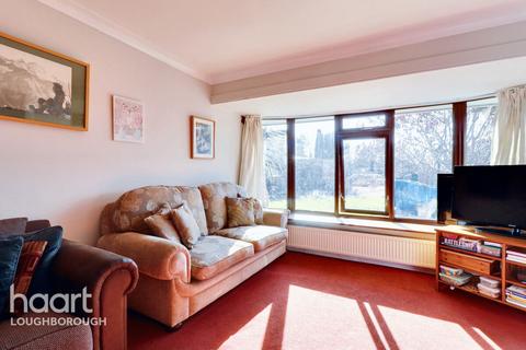 5 bedroom detached house for sale, Cowdray Close, Loughborough