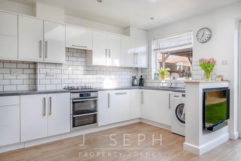 94 Nelson Road, Ipswich, IP4 4DU