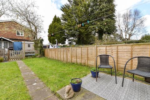 1 bedroom flat for sale, Lyme Regis Road, Banstead, Surrey
