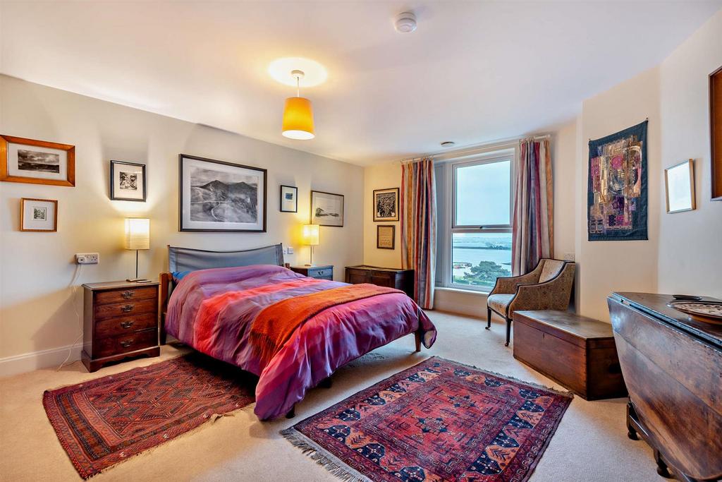 8627622-interior12-800.jpg