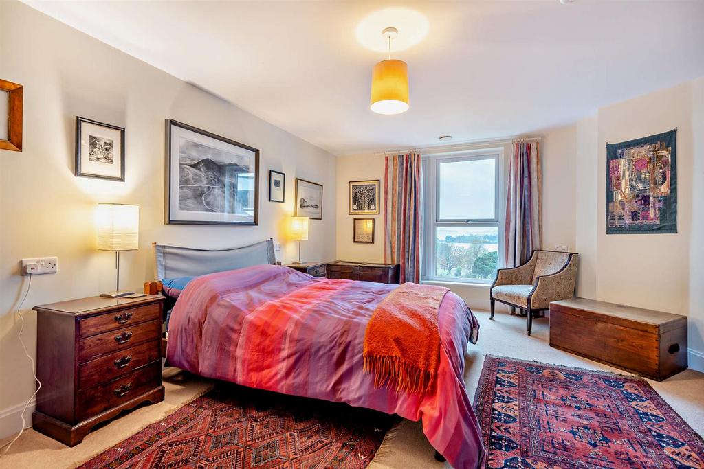 8627622-interior08-800.jpg