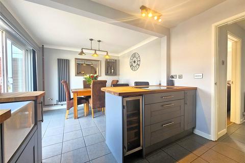 1 Barrymore Close, Langport, TA10 9TB