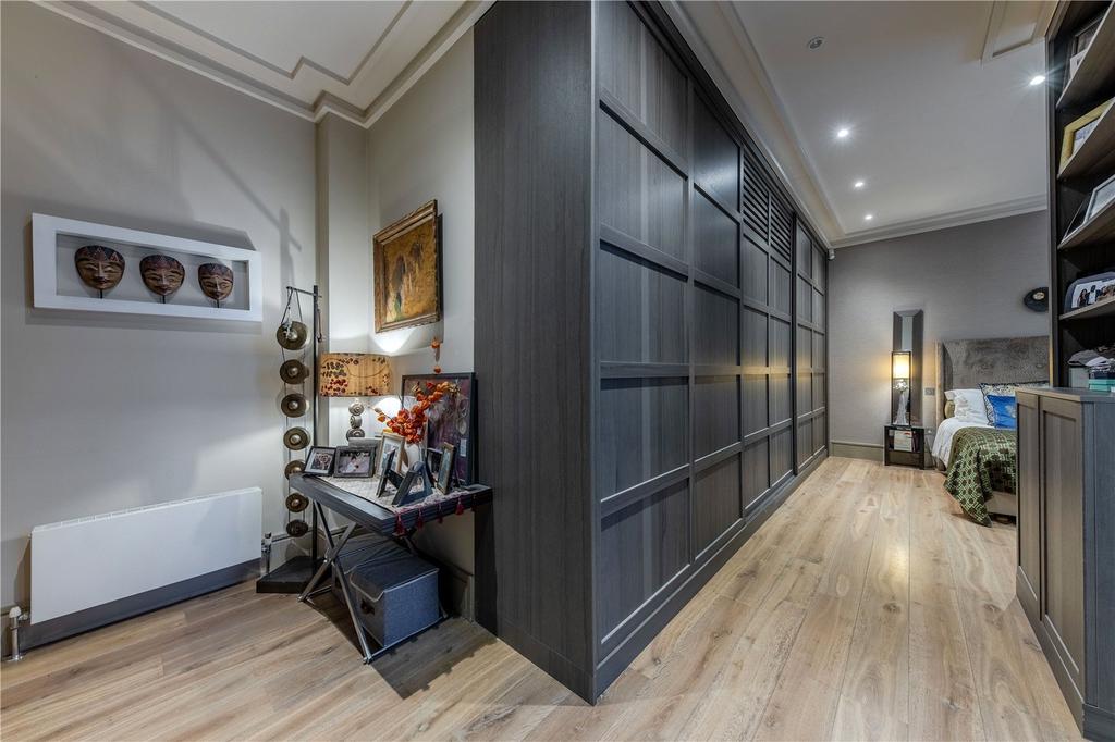 Dressing Area