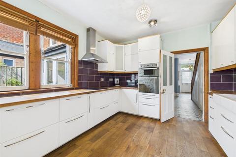 5 bedroom detached house for sale, Marshfield Road, Chippenham SN15