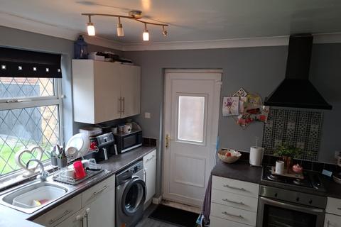 2 Belton Grove, Grimsby, DN33 1EB
