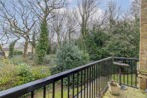 2 bedroom flat for sale, Ireland Crescent, Leeds