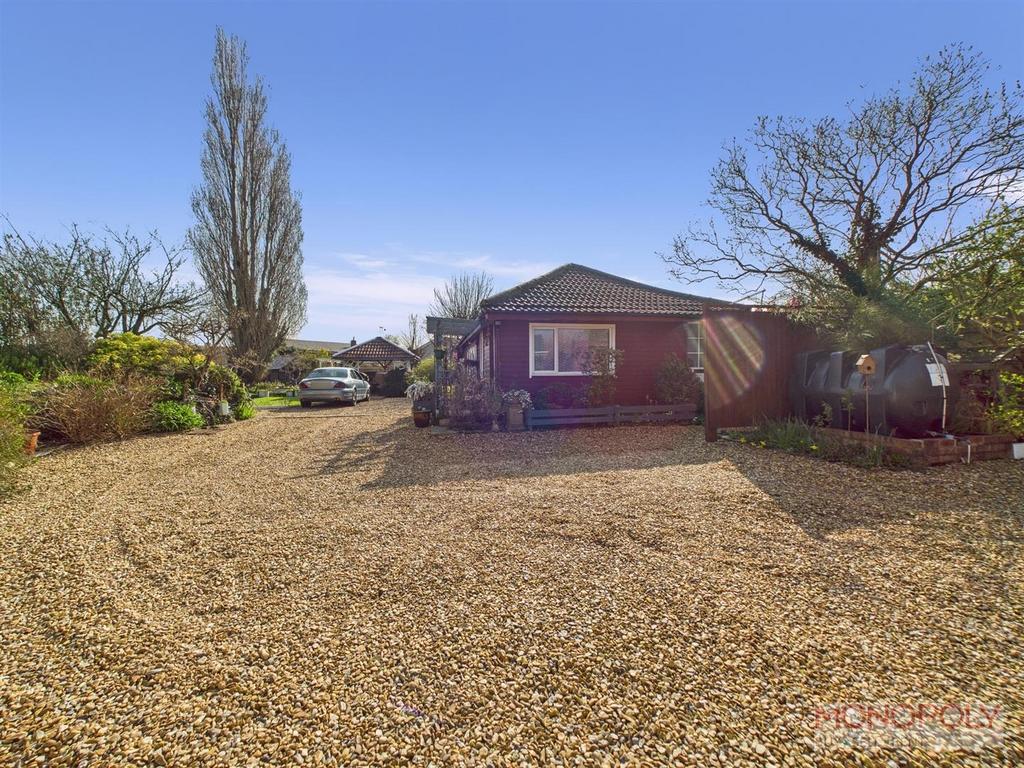 CAM03815 G0-PR0211-STILL018.jpg