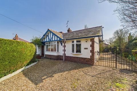 3 bedroom detached bungalow for sale, Croeshowell Lane, Rossett, Wrexham