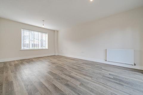 7 Great Barn Crescent, West End, Woking, GU24 9FX