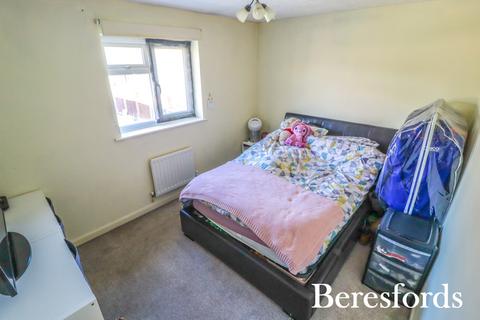 31 Chelmer Drive, South Ockendon, RM15 6EE
