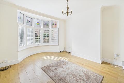 49 Alexandra Road, Burton-on-trent, DE15 0JB