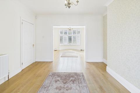 49 Alexandra Road, Burton-on-trent, DE15 0JB