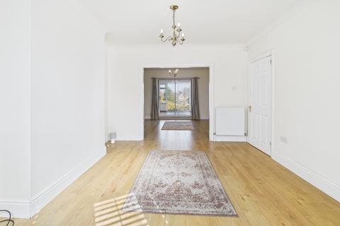 49 Alexandra Road, Burton-on-trent, DE15 0JB