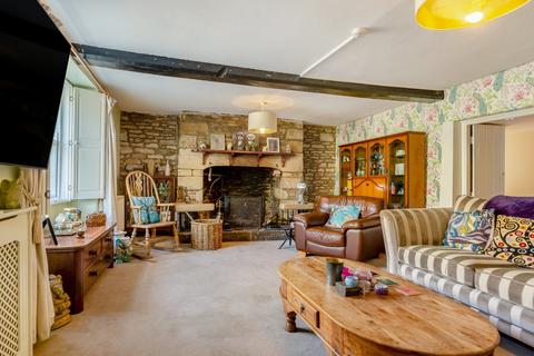 undefined, Barnsley, Cirencester, Gloucestershire, GL7