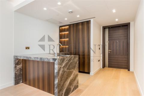 1 bedroom apartment to rent, Lincoln Square, Portugal Street, WC2A