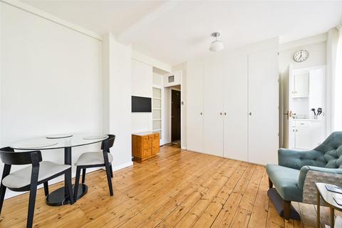 undefined, Florin Court, London EC1M