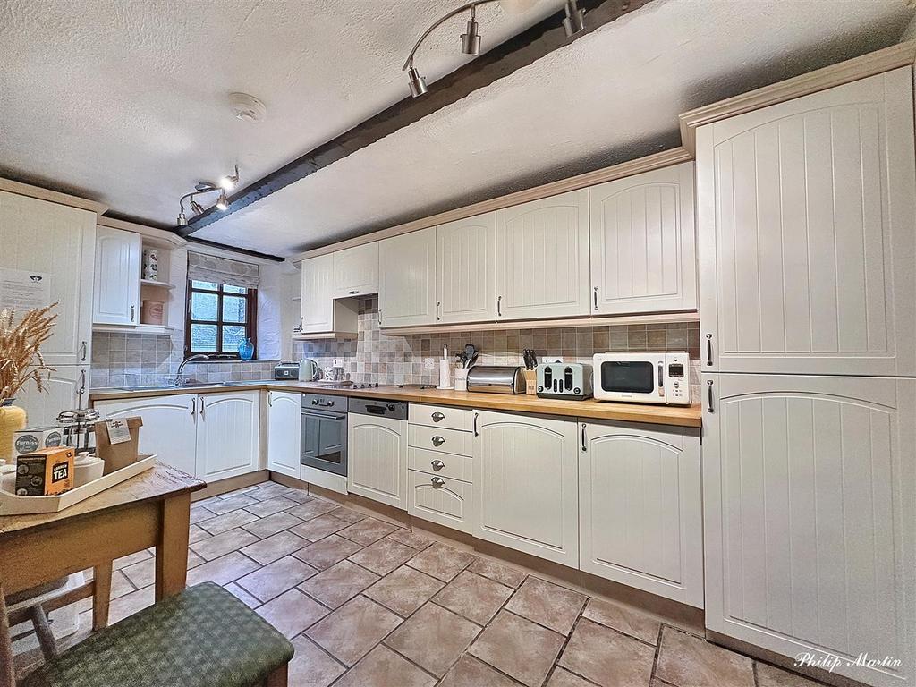 Kitchen.jpg