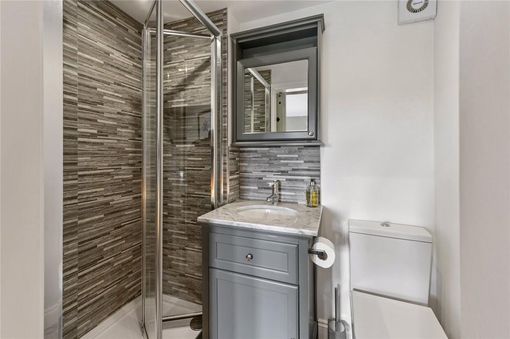 Cottage Bathroom