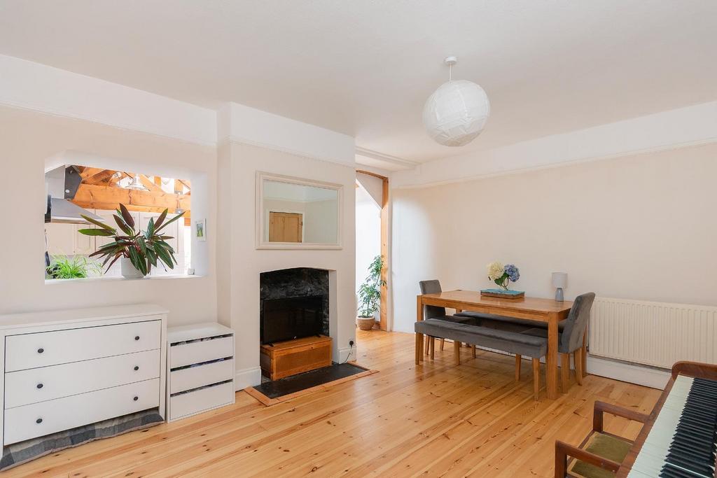 0 M7 PSFS - Dining Room D.jpg