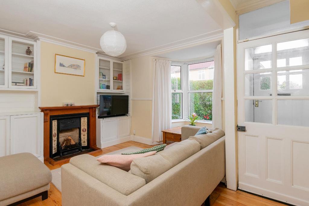 0 M7 PSFS - Living Room C.jpg