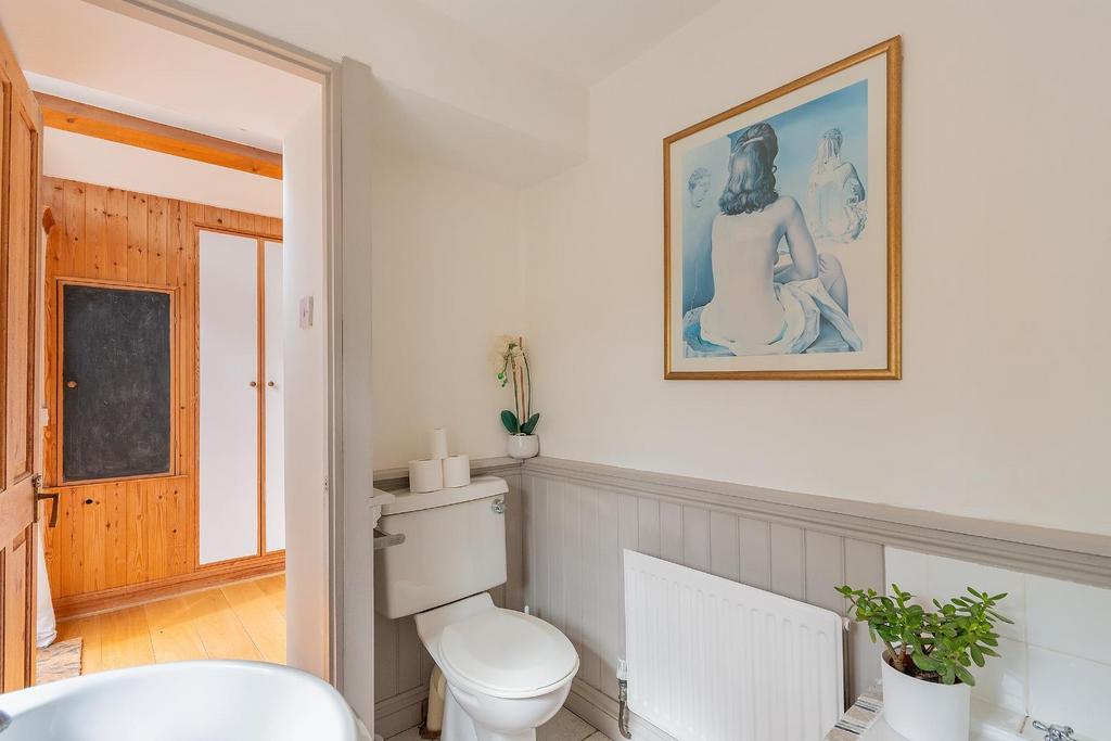 0 M7 PSFS - Bathroom A.jpg