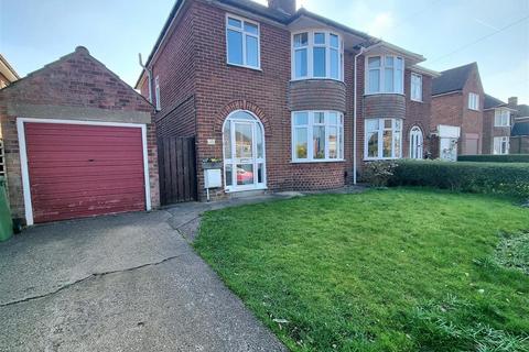 3 bedroom house to rent, Broadway, Lincoln