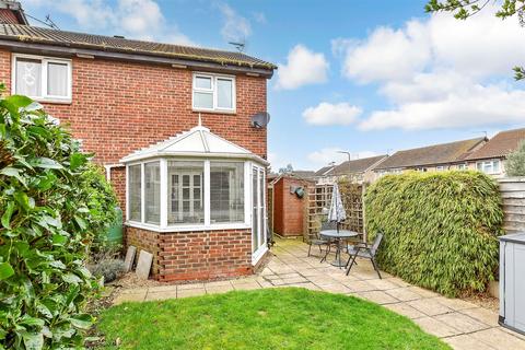 1 Ashurst Close, Dartford, DA1 4SX
