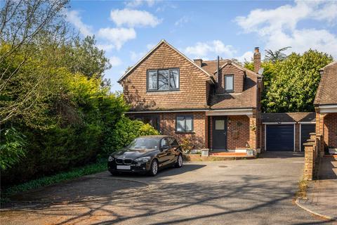 3 bedroom detached house for sale, Stringhams Copse, Ripley, Woking, GU23
