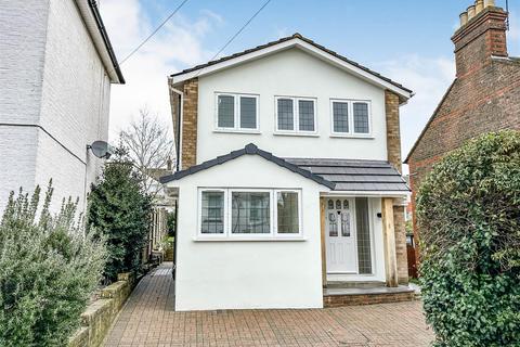 12 Horsecroft Road, Hemel Hempstead, HP1 1PZ