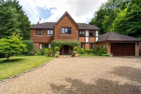 From City Apartments to Country Cottages: UK Properties for All From City Apartments to Country Cottages: UK Properties for All