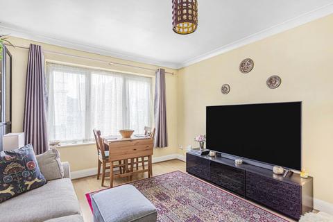 2, Enton Place Vine Place, Hounslow, TW3 3PE